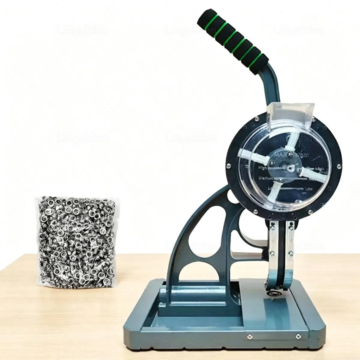 Presse à œillets Manuelle avec Alimentation Automatique,Machine à œillets Semi-Automatique Réduisant Les Coûts,Perforatrice D'œillets 3 en 1 pour Banderoles, Bâches,1000 œillets Inclus 6mm